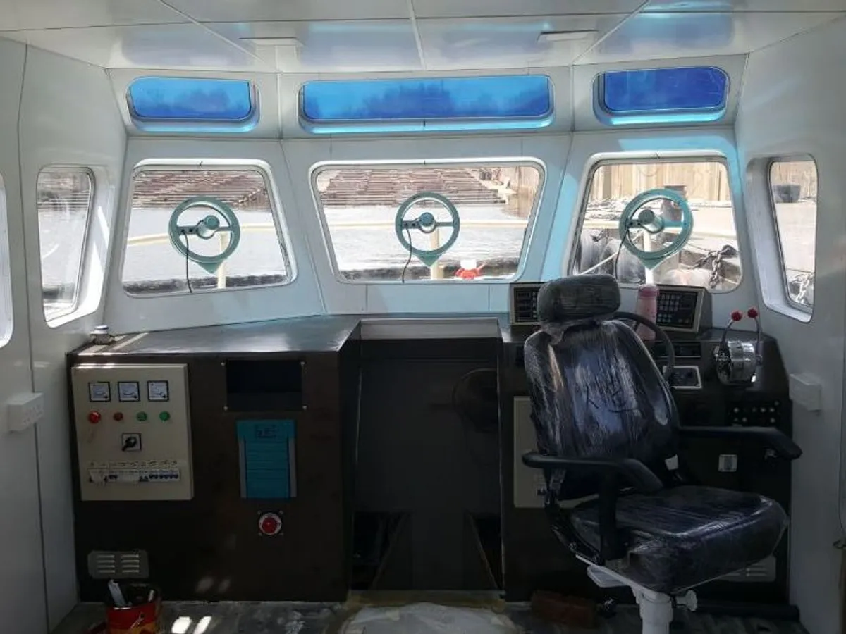 Navă pilot de vânzare