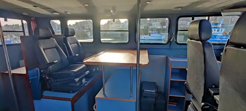 Nava container de vânzare