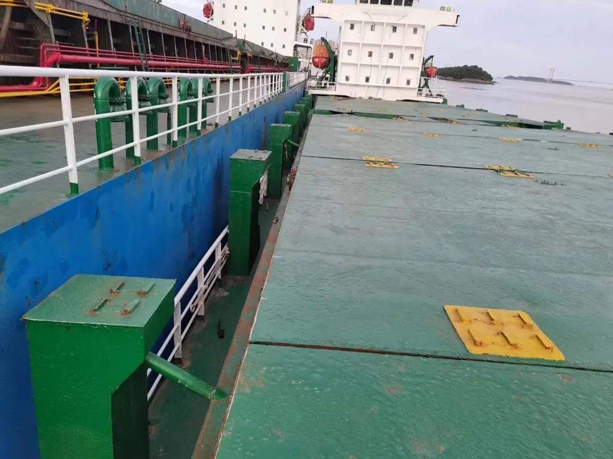 Nava container de vânzare