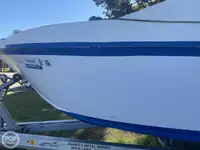 Nava de pescuit tip trauler de vânzare