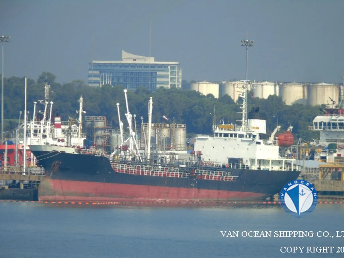 Tanc petrolier / chimic de vânzare