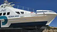 Catamaran de vânzare