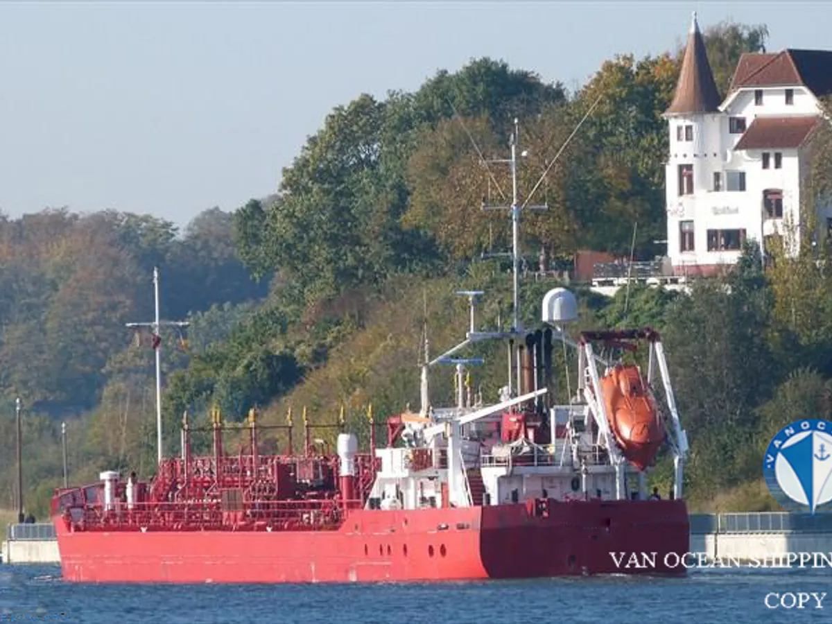Tanc petrolier / chimic de vânzare