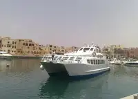 Catamaran de vânzare