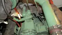Nava de pescuit tip trauler de vânzare
