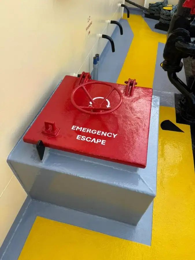 Nava container de vânzare