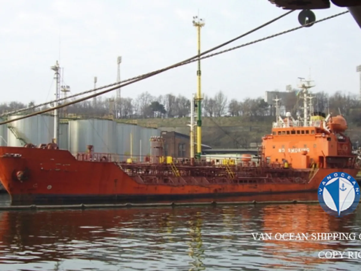 Tanc petrolier / chimic de vânzare
