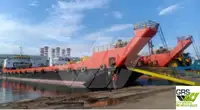 Ambarcațiune de debarcare, cu rezervoare de vânzare