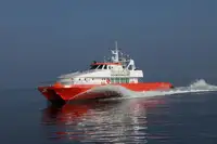 Catamaran de vânzare