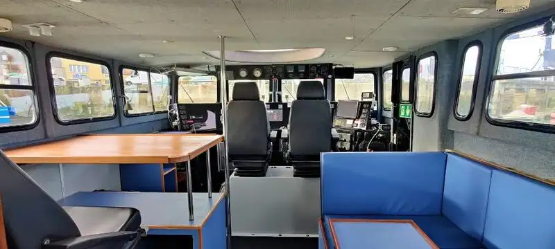 Nava container de vânzare