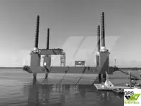 Nava de containere de vânzare