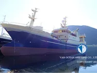 Nava de pescuit tip trauler de vânzare
