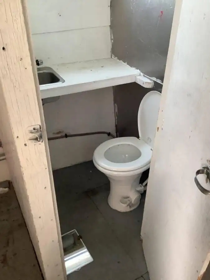 Ambarcațiuni de lucru de vânzare