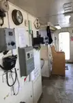 Ambarcațiune de debarcare, cu rezervoare de vânzare