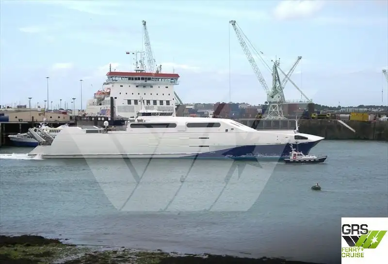 Navă Ro-Ro de vânzare