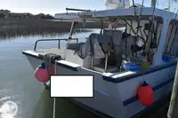 Nava de pescuit cu linii lungi de vânzare