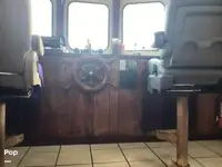 Nava de pescuit tip trauler de vânzare