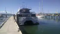 Catamaran de vânzare