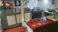 Nava de pescuit cu linii lungi de vânzare
