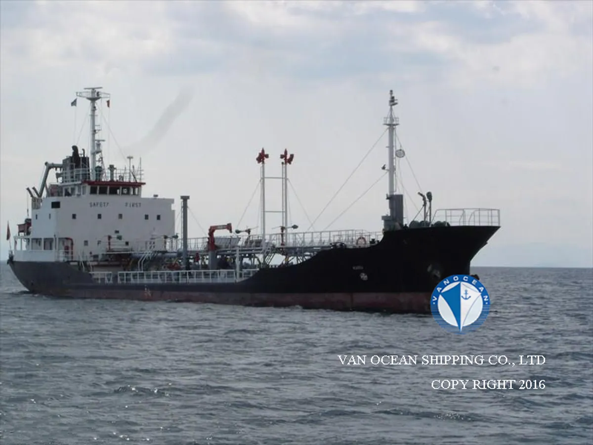 Tanc petrolier / chimic de vânzare