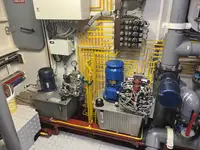 Nava de pescuit tip trauler de vânzare