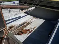 Nava de pescuit tip trauler de vânzare