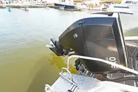 Catamaran de vânzare