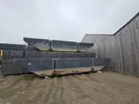 Ponton de vânzare