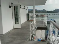 Catamaran de vânzare