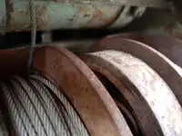 Nava de pescuit tip trauler de vânzare