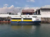 Nava de pasageri de vânzare