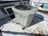 Nava de pescuit tip trauler de vânzare
