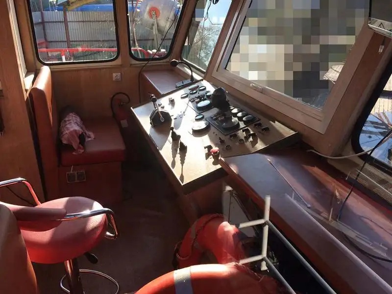 Nava container de vânzare