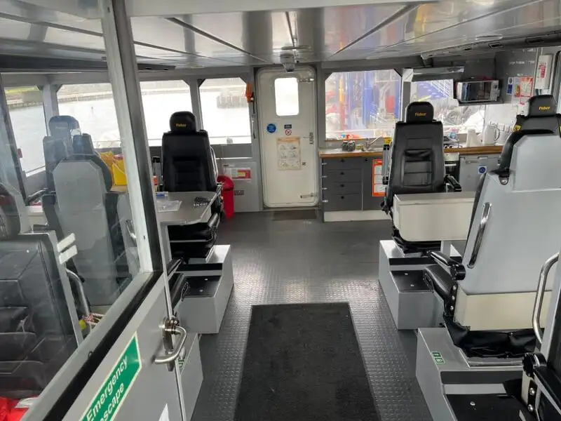 Nava container de vânzare