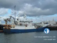 Nava de pescuit tip trauler de vânzare