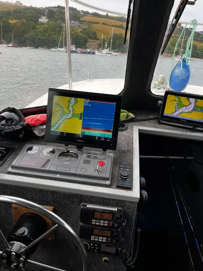 Navă pilot de vânzare