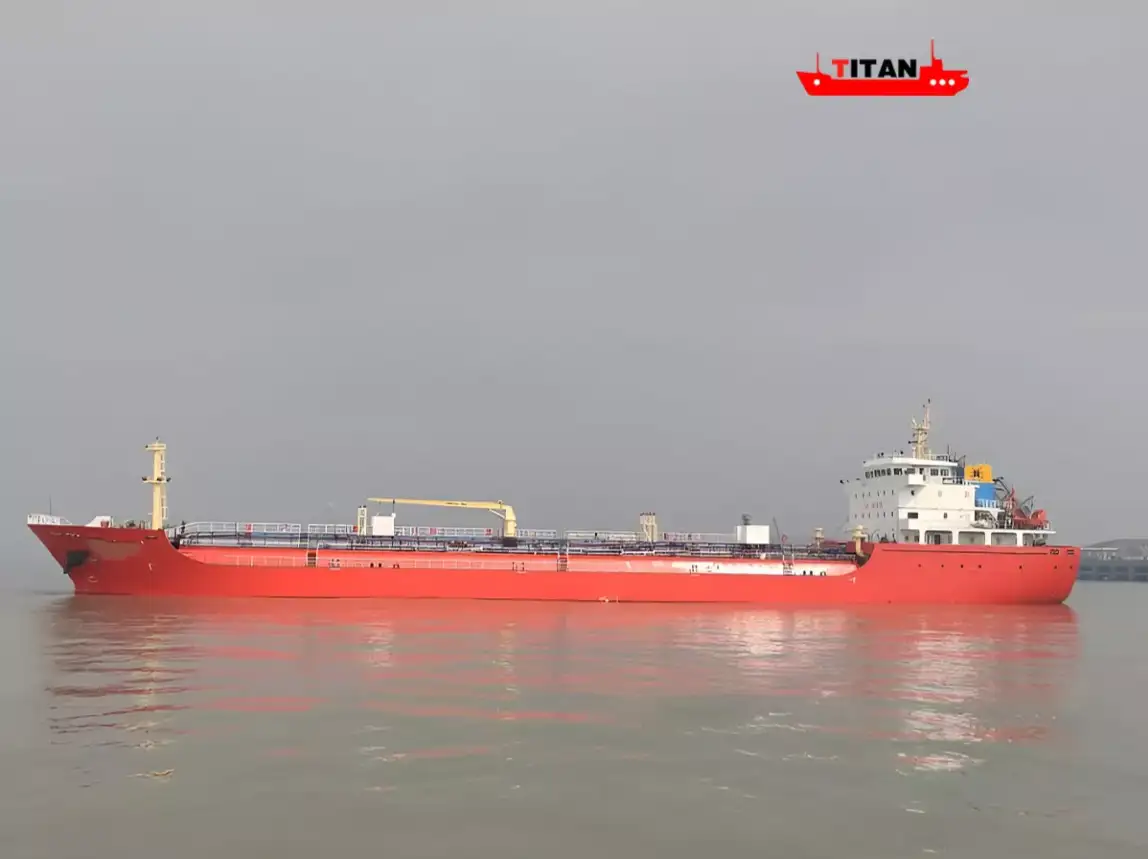 Tanc petrolier / chimic de vânzare