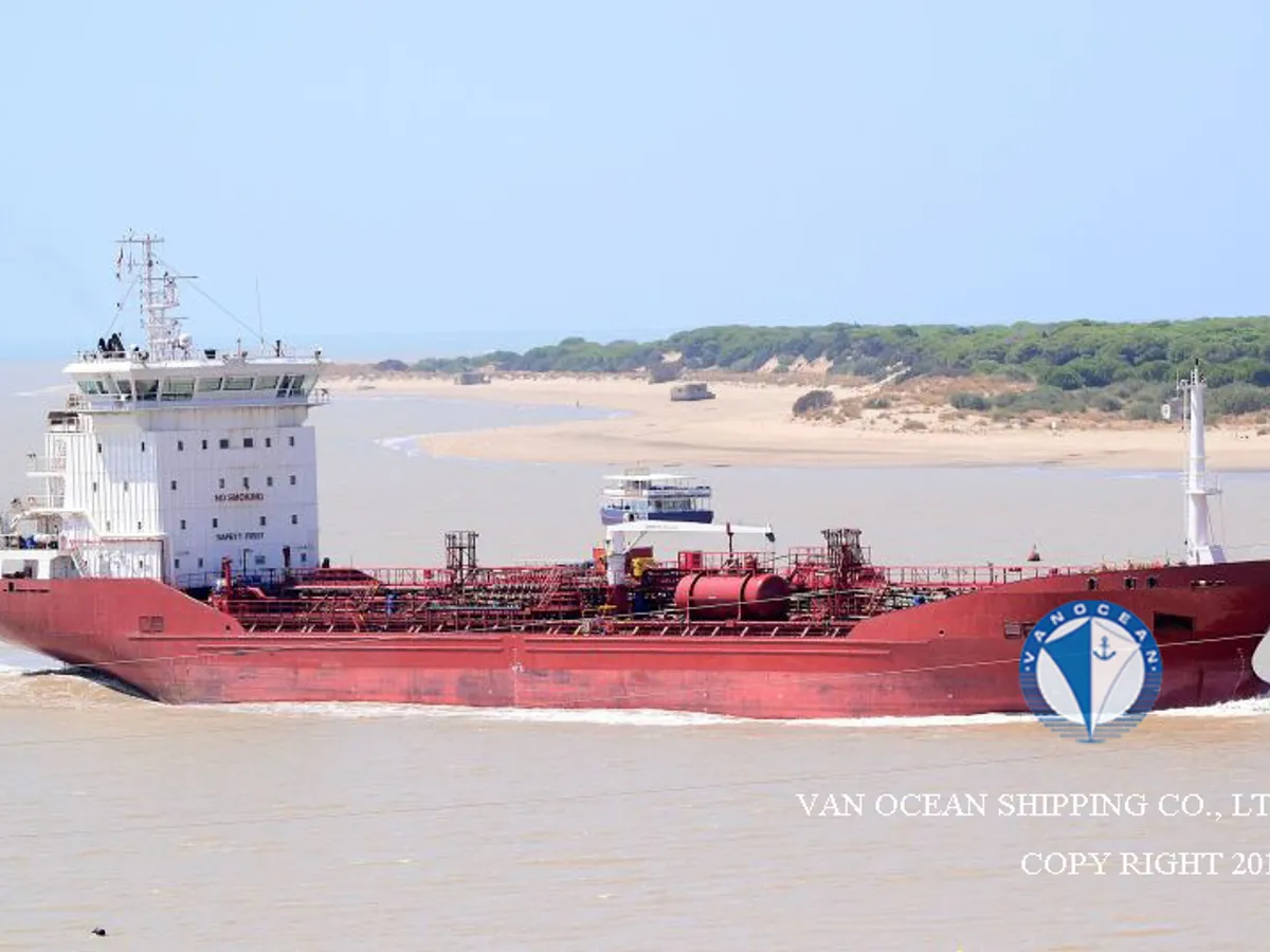 Tanc petrolier / chimic de vânzare