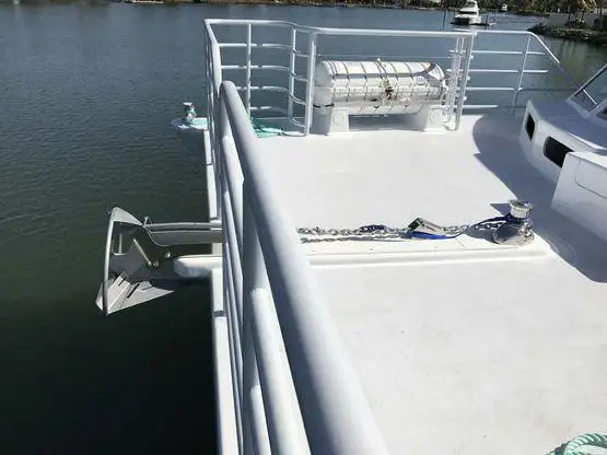 Catamaran de vânzare