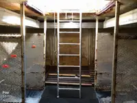 Nava de pescuit tip trauler de vânzare
