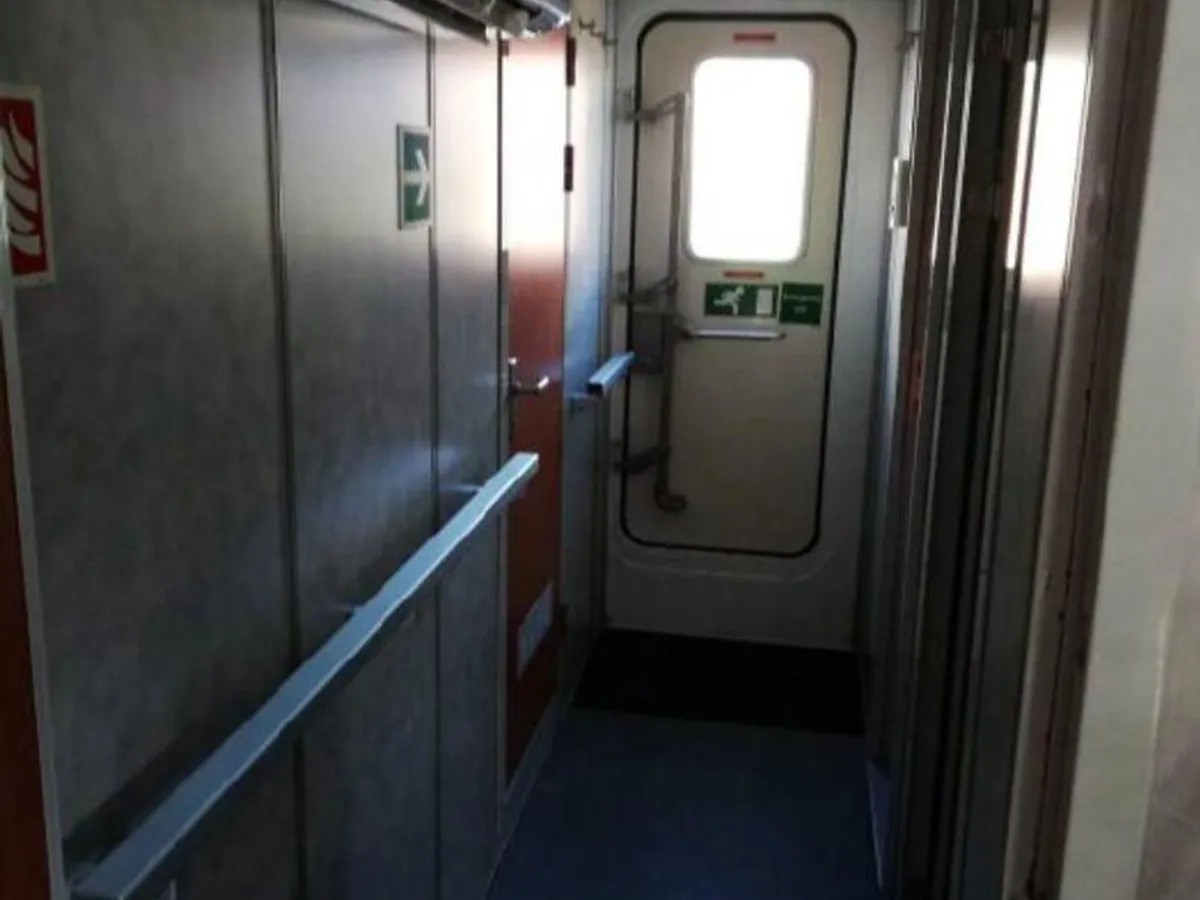 Navă de transport echipaj de vânzare