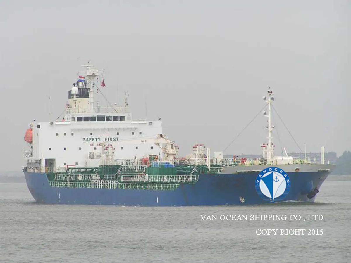 Tanc petrolier / chimic de vânzare