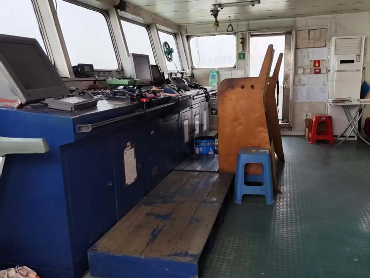 Nava container de vânzare