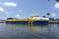 Nava de containere de vânzare