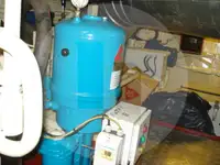 Nava de pescuit tip trauler de vânzare