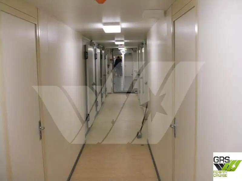 Nava container de vânzare
