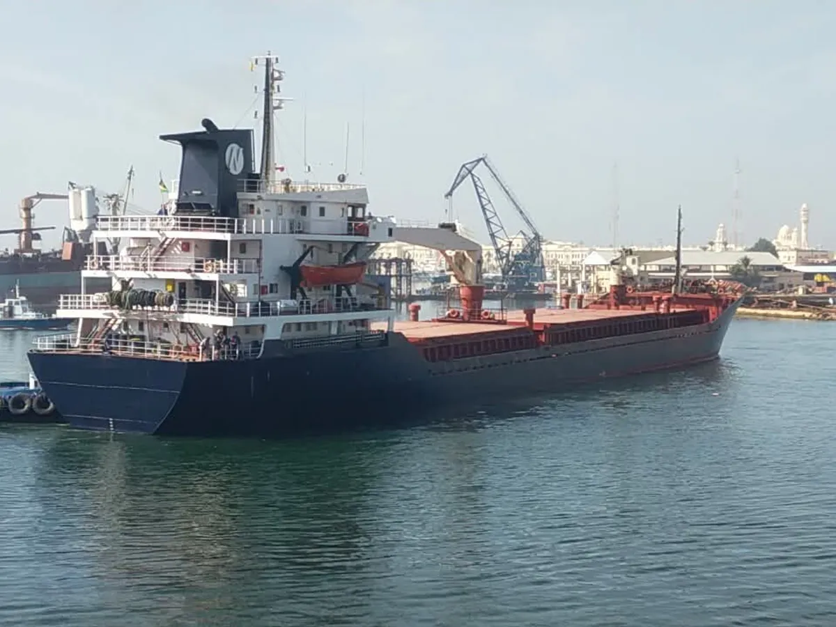 Nava de coastă de vânzare