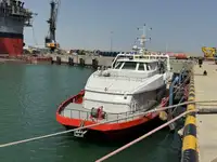 Catamaran de vânzare