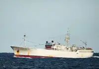 Nava de pescuit tip trauler de vânzare