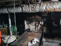 Nava de pescuit tip trauler de vânzare